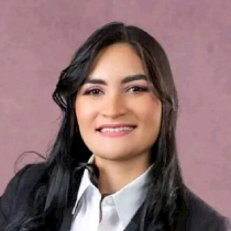 Sugeily Luzsaray Cerceño Lezcano — Corredor De Bienes Raíces